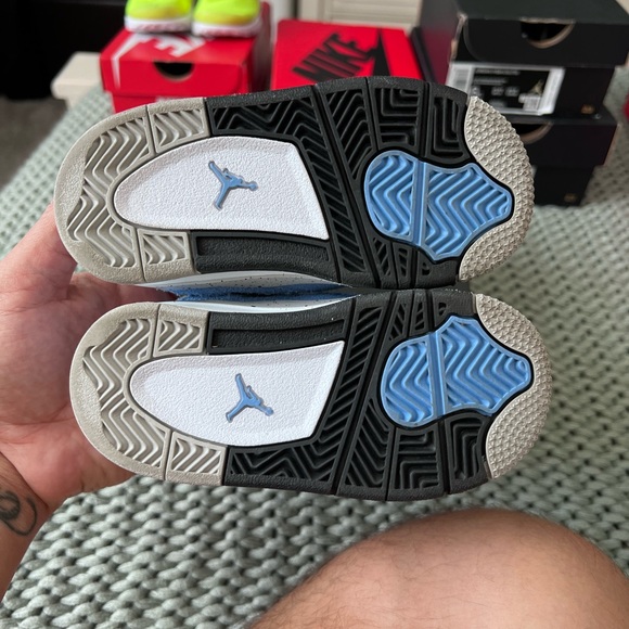 Air Jordan Retro 4 “University Blue” TD - Picture 4 of 4